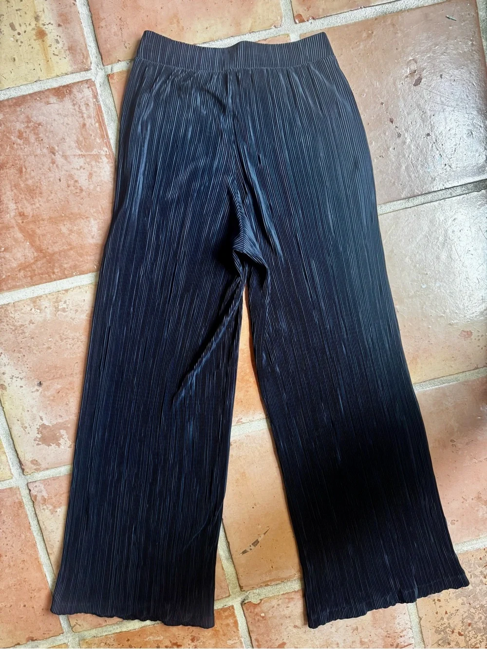 NWOT ALO Yoga High-Waist Micro Plisse Straight Leg Pants Size XXS
